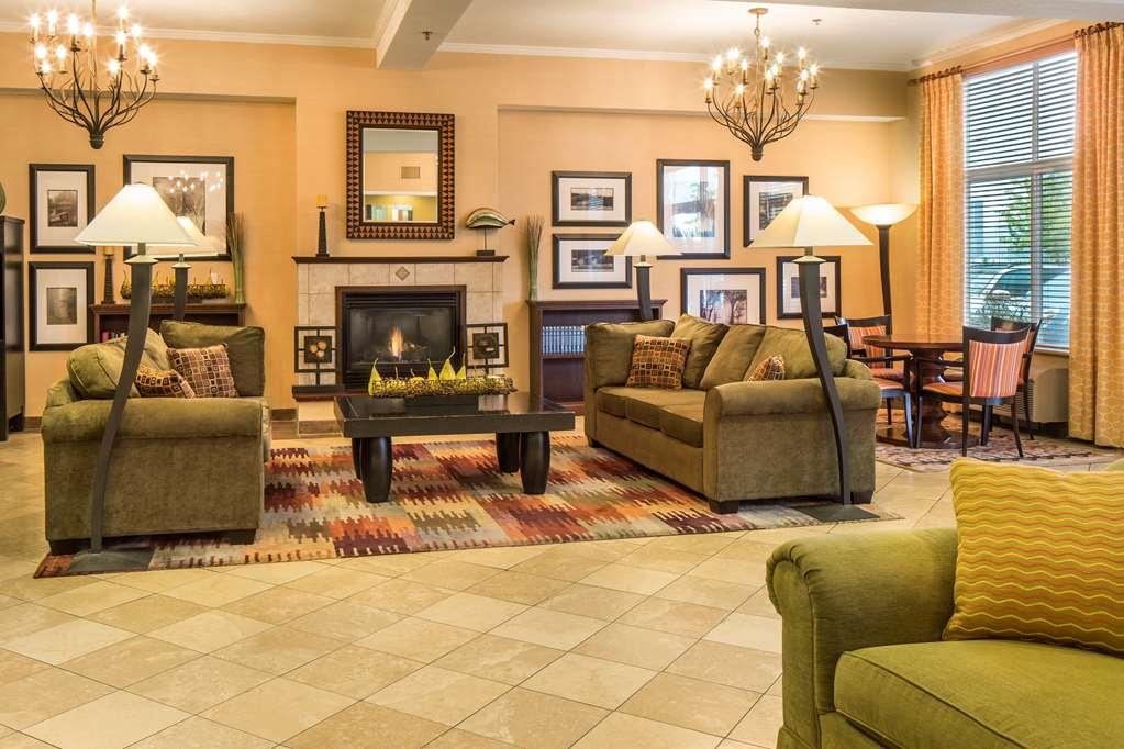 Doubletree By Hilton Olympia Hotel Интериор снимка