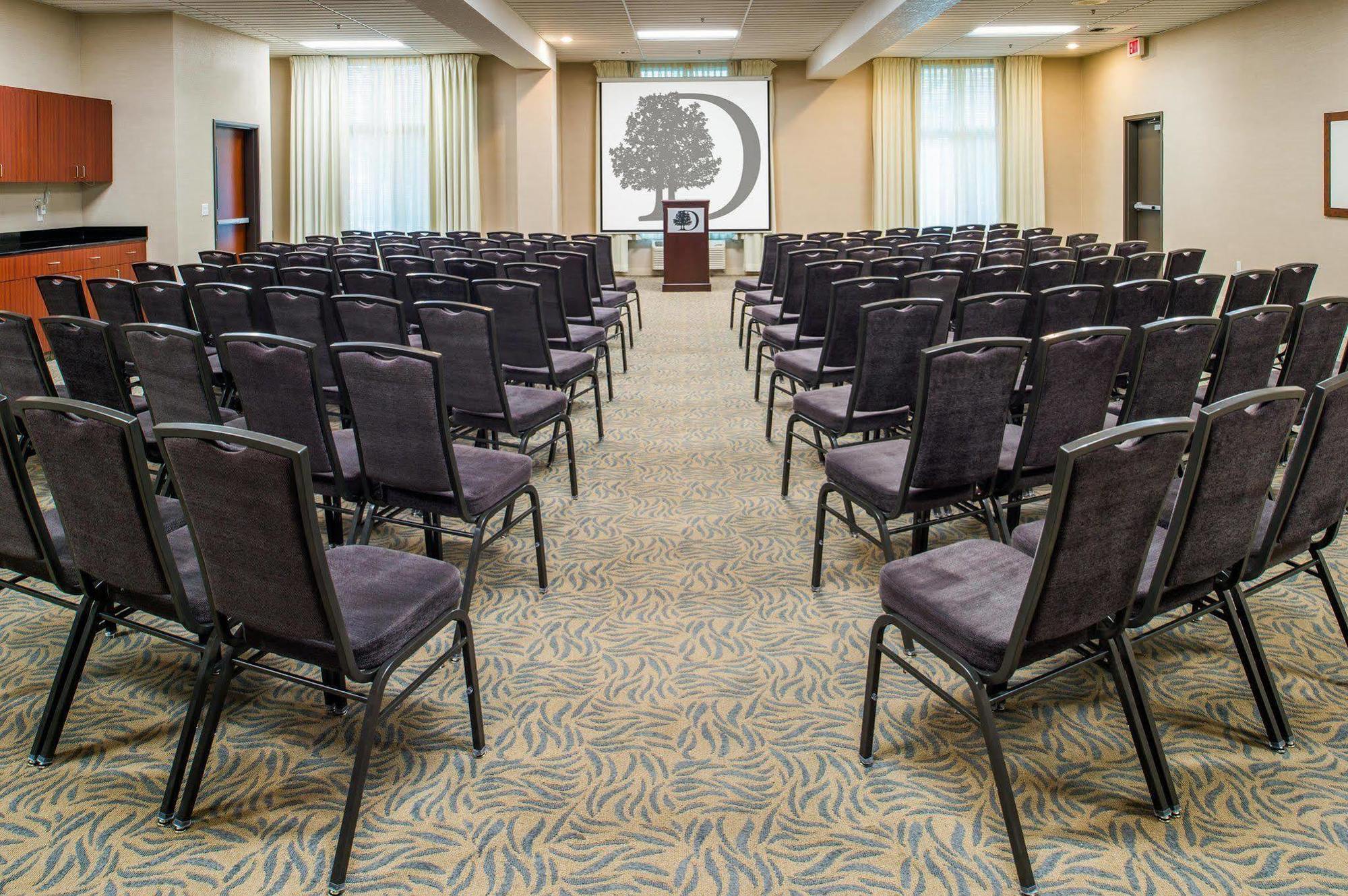 Doubletree By Hilton Olympia Hotel Екстериор снимка